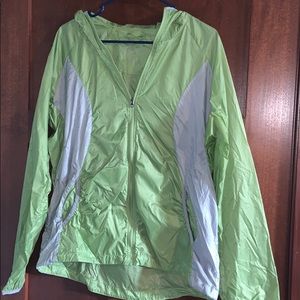 Eddie Bauer sport 100% nylon jacket